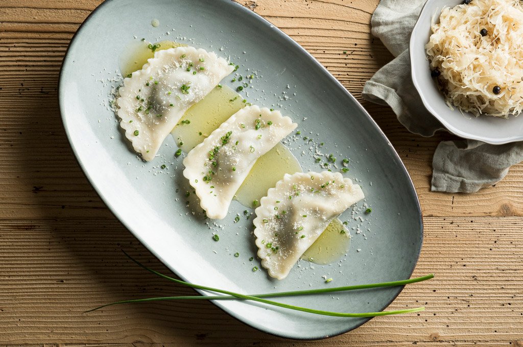 Schlutzkrapfen  mit Speckfülle